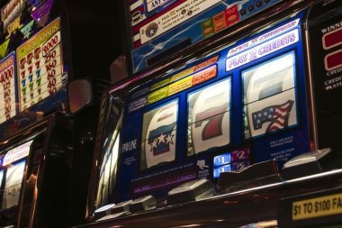 Casino Hold'em cards and community table